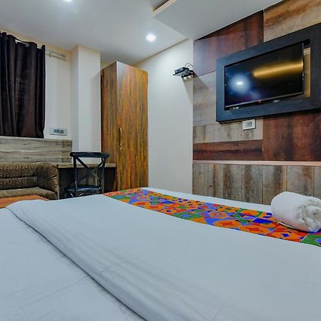 Fabhotel Middleton Desire - Nr Niladri Vihar Square Bhubaneswar Ngoại thất bức ảnh