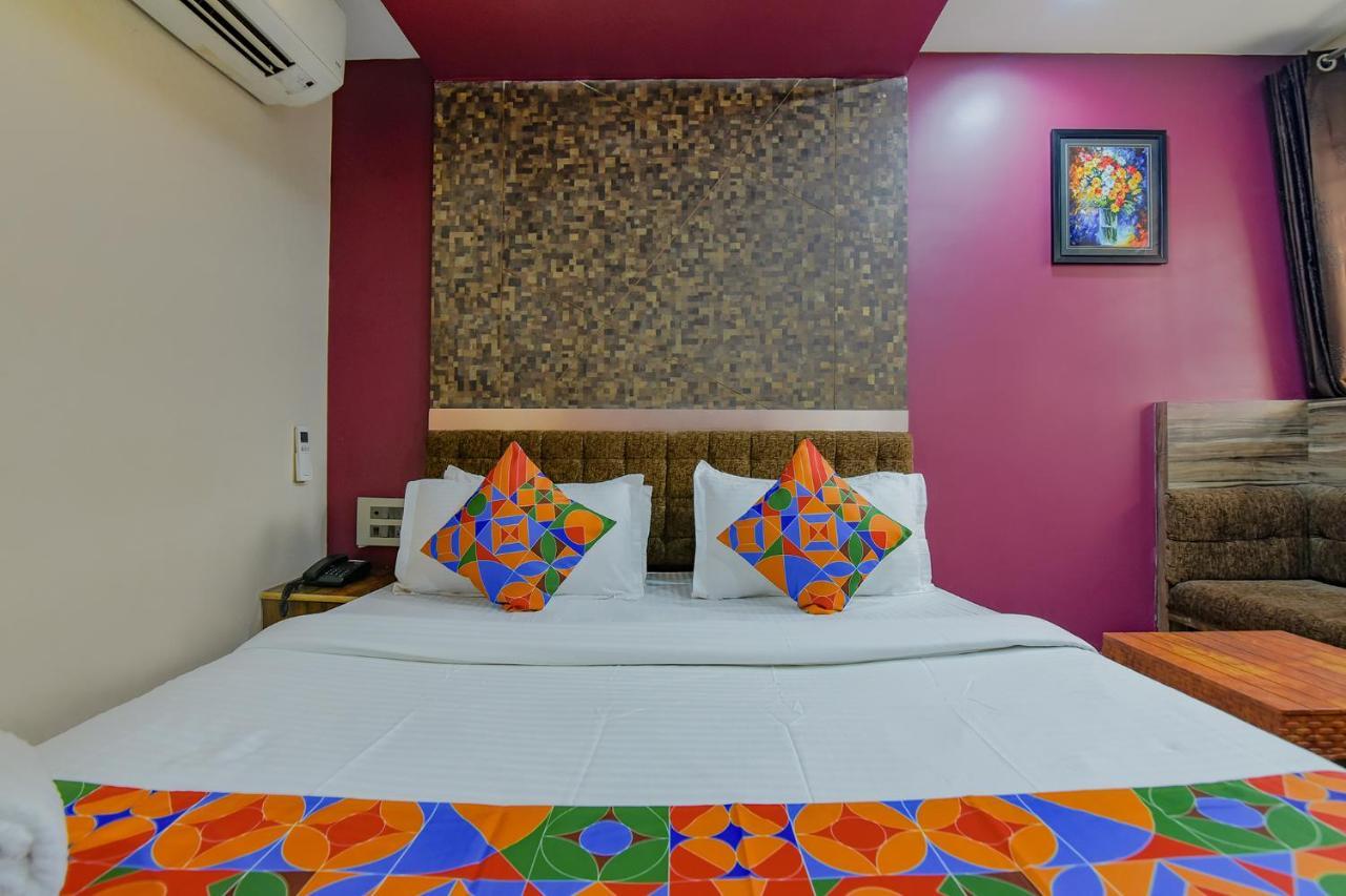 Fabhotel Middleton Desire - Nr Niladri Vihar Square Bhubaneswar Ngoại thất bức ảnh
