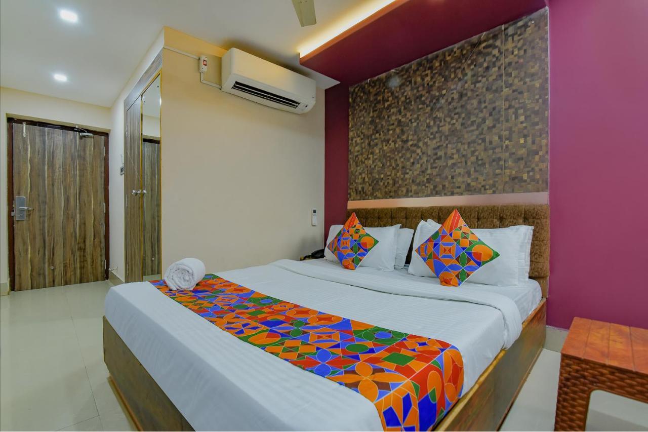 Fabhotel Middleton Desire - Nr Niladri Vihar Square Bhubaneswar Ngoại thất bức ảnh