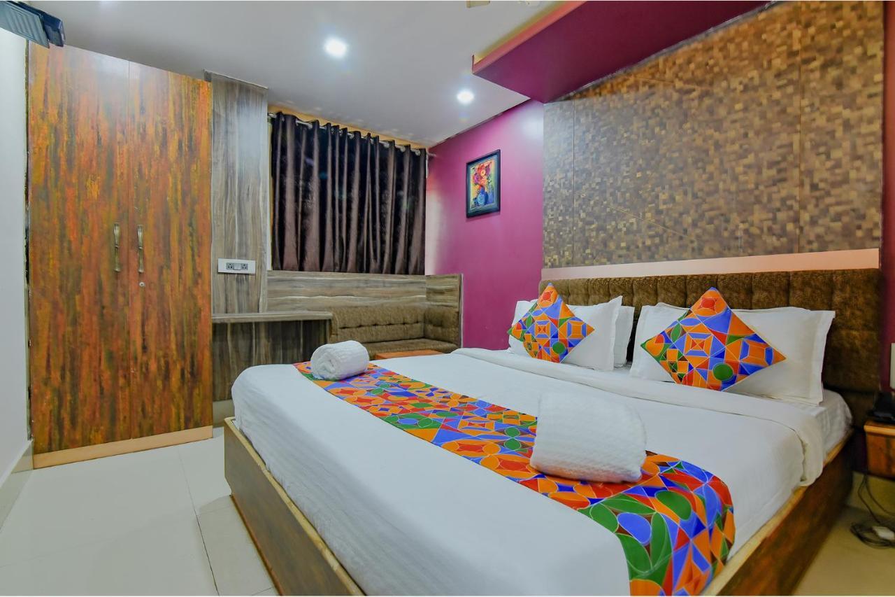 Fabhotel Middleton Desire - Nr Niladri Vihar Square Bhubaneswar Ngoại thất bức ảnh