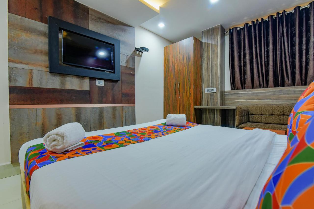 Fabhotel Middleton Desire - Nr Niladri Vihar Square Bhubaneswar Ngoại thất bức ảnh